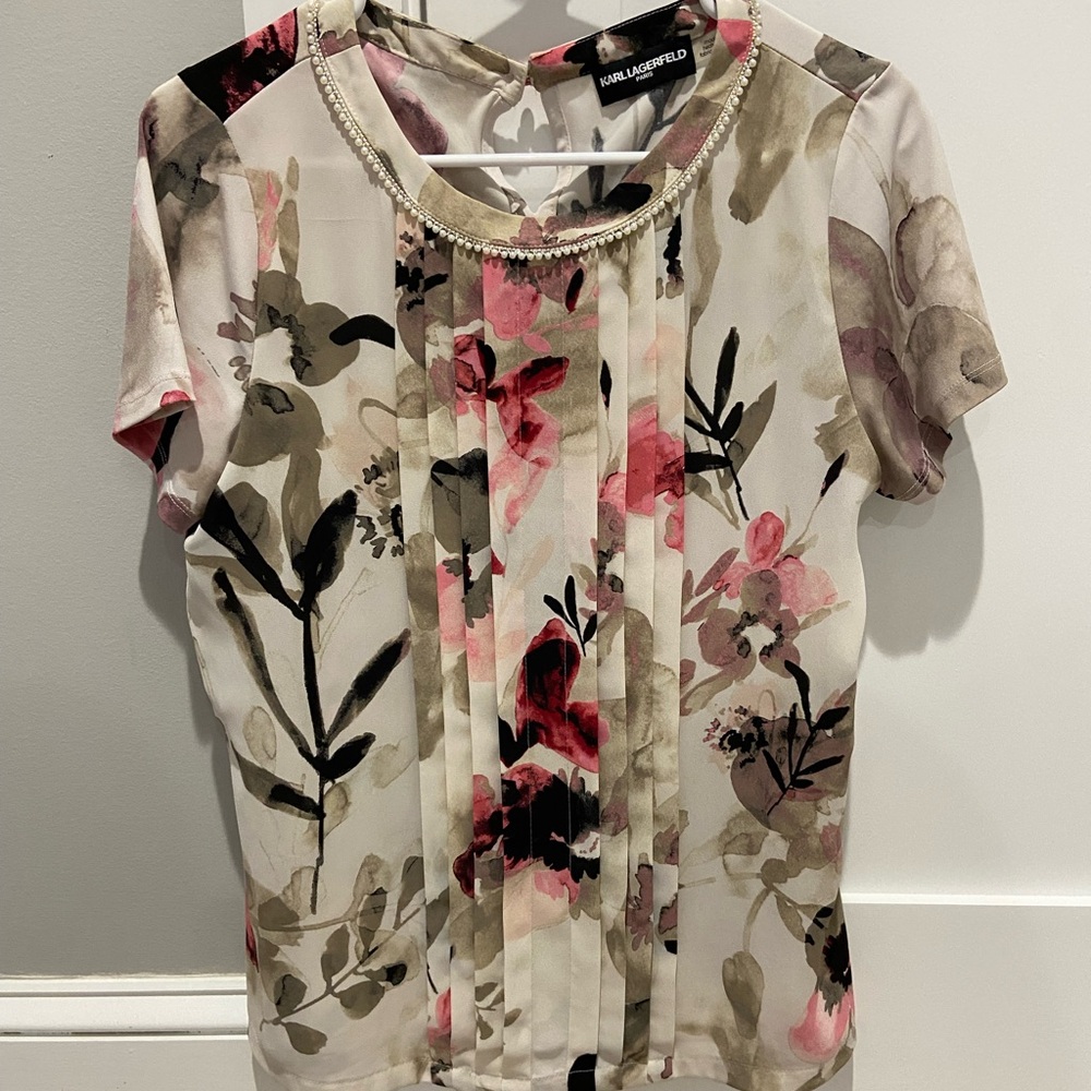 Karl Lagerfeld Pink and Black Fitted Blouse with Peter Pan Collar
